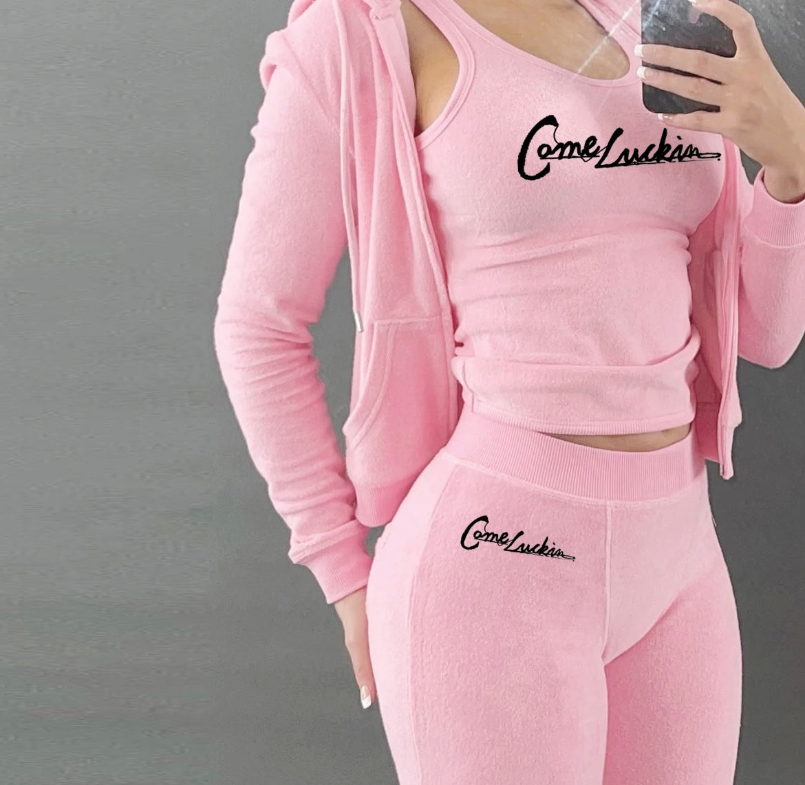 Custom logo clothing vendor